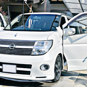 エルグランド E51