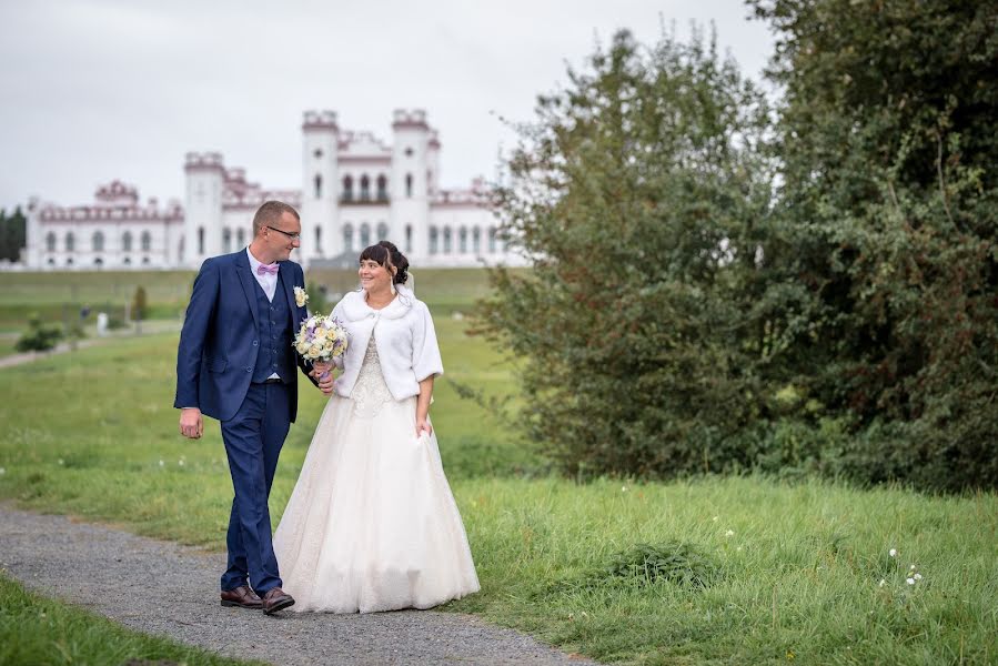 Svadobný fotograf Nikolay Meleshevich (meleshevich). Fotografia publikovaná 17. novembra 2019