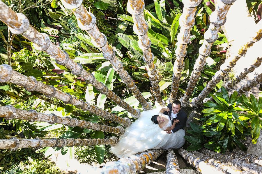 Fotógrafo de casamento Euguin Solis (elitephoto). Foto de 2 de junho 2019