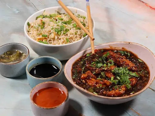 Chicken Manchurian [300 Ml] + Egg Fried Rice [450 Ml]