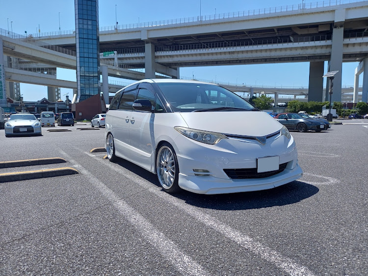 エスティマの熱中症に気をつけて!!・ドライブ・大黒パーキング・映えスポット巡りに関するカスタム事例の投稿画像1枚目