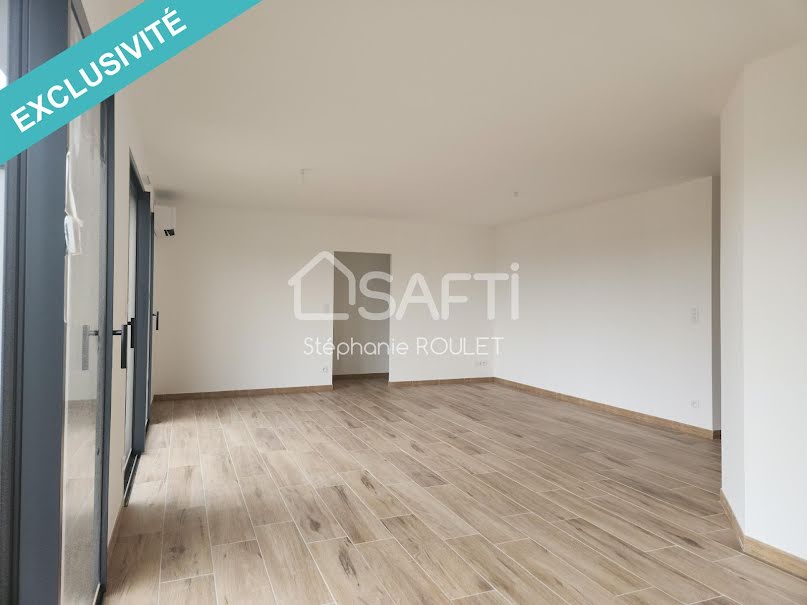 Vente maison 4 pièces 99 m² à La Roche-sur-Yon (85000), 226 350 €