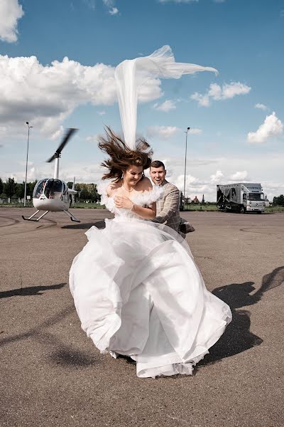 Wedding photographer Varvara Kovaleva (varvara). Photo of 12 October 2023