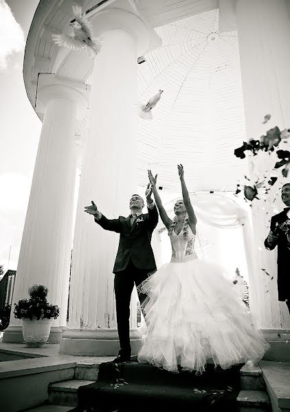 Wedding photographer Lyubov Yanova (vranin). Photo of 23 January 2017