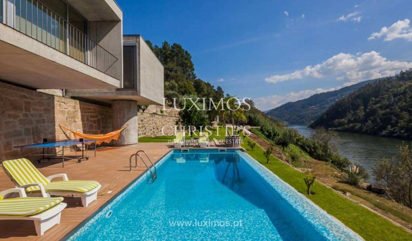 Property with pool Marco de Canaveses