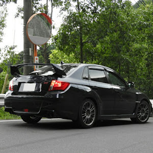 インプレッサ WRX STI GVB