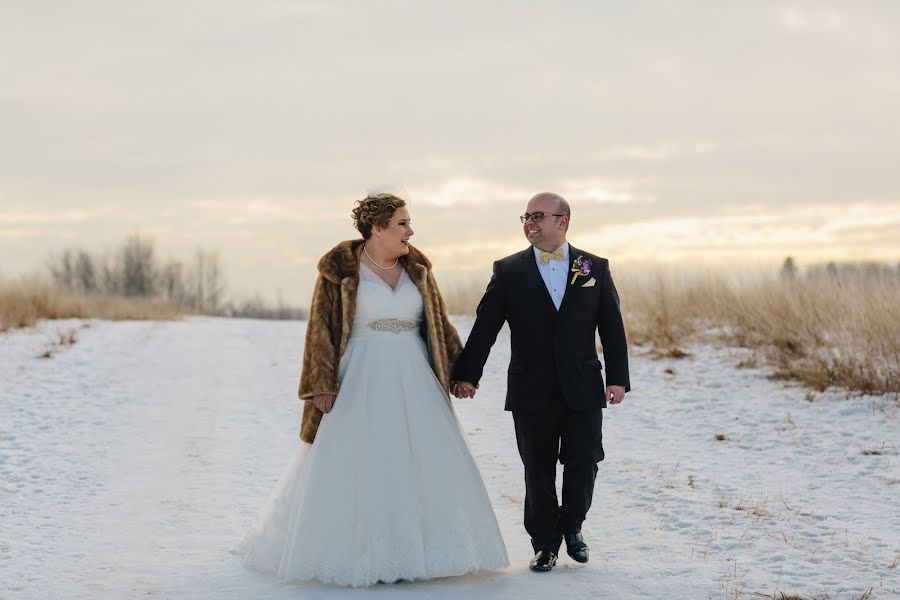 Fotografo di matrimoni Shauna Roughley (shaunaroughley). Foto del 4 maggio 2019