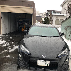 86