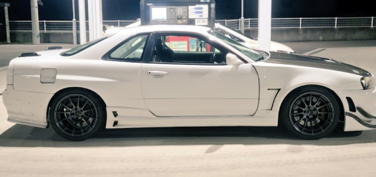 スカイラインクーペのC-WEST・VeilSide・DIY・bremboに関するカスタム事例の投稿画像2枚目