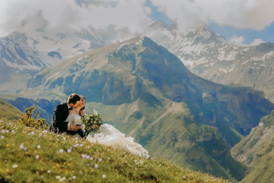 Jurufoto perkahwinan Archil Korgalidze (weddingingeorgia). Foto pada 30 Mei 2019