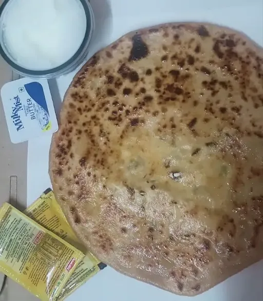 Jain Matar Paneer Paratha