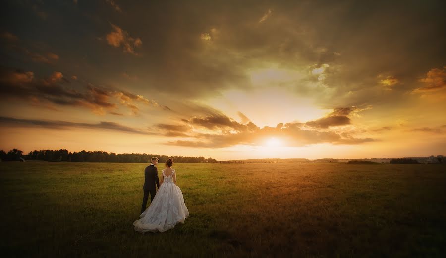 Photographe de mariage Miroslav Kudrin (kremsoda). Photo du 19 août 2017