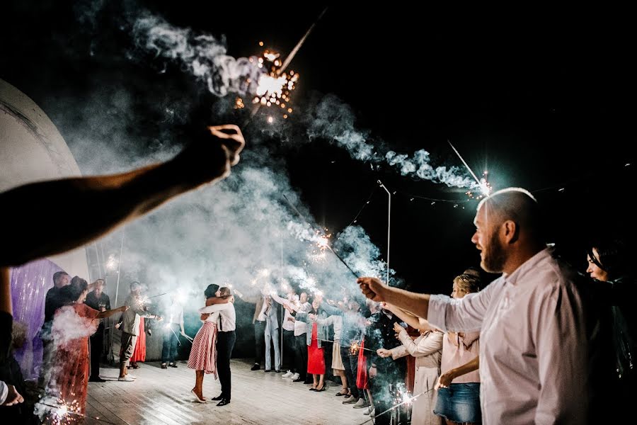 Hochzeitsfotograf Viktoriya Maslova (bioskis). Foto vom 17. April 2019