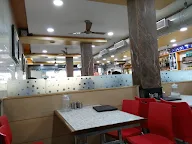 Srinivasa Hotel and Bakery photo 2