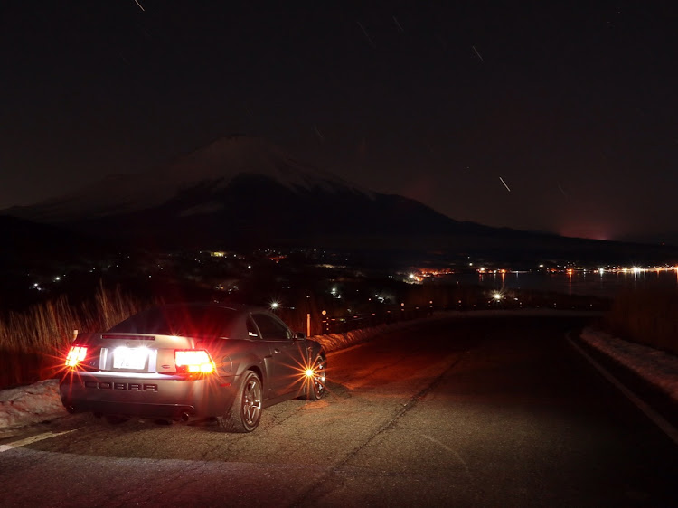 マスタングSVTコブラのSVT cobra・マスタング・富士山・山中湖・星空に関するカスタム事例の投稿画像2枚目
