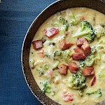 Queso-Broccoli Potato Chowder was pinched from <a href="http://www.myrecipes.com/recipe/queso-broccoli-potato-chowder-50400000116239/" target="_blank">www.myrecipes.com.</a>