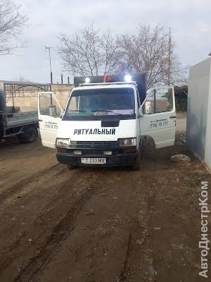 продам авто Renault Trafic  фото 2