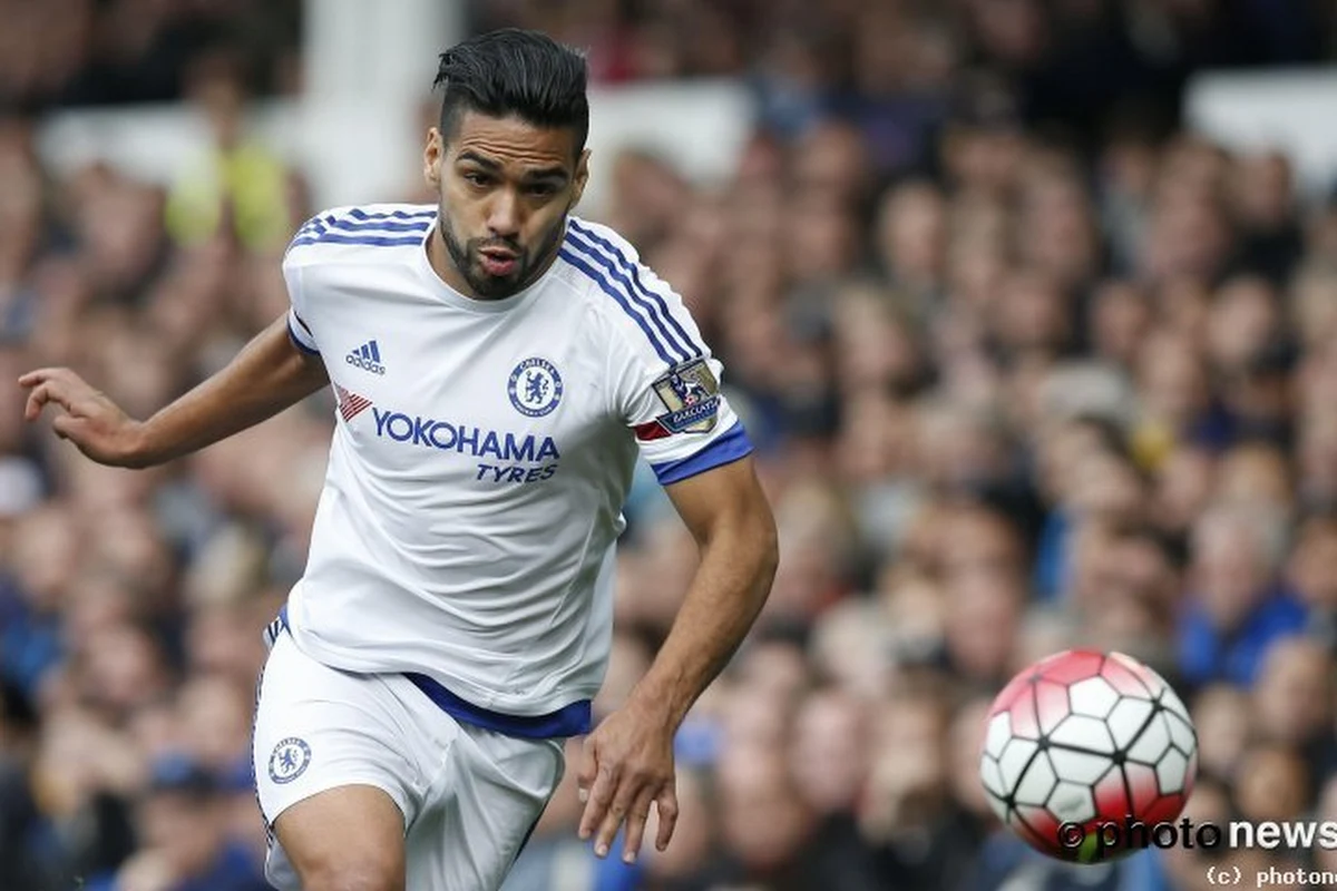 Guus Hiddink ne lâche pas Falcao