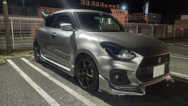 スイフトスポーツのホイール交換・エヴァンゲリオン・zc33s スイフトスポーツ・洗車に関するカスタム事例の投稿画像1枚目