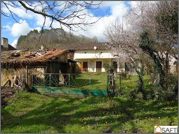 maison à Douzillac (24)