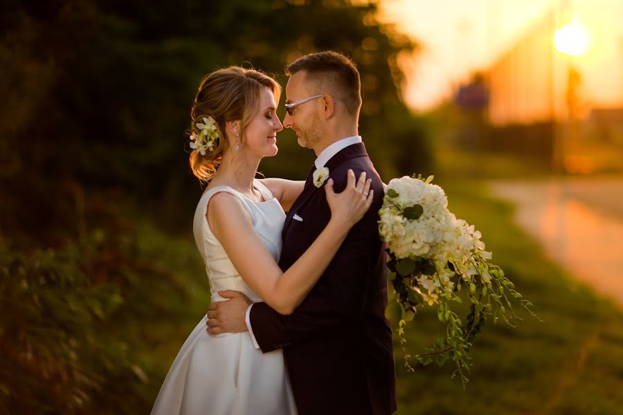 Fotografo di matrimoni Magia Obrazu (magiaobrazu). Foto del 18 novembre 2019