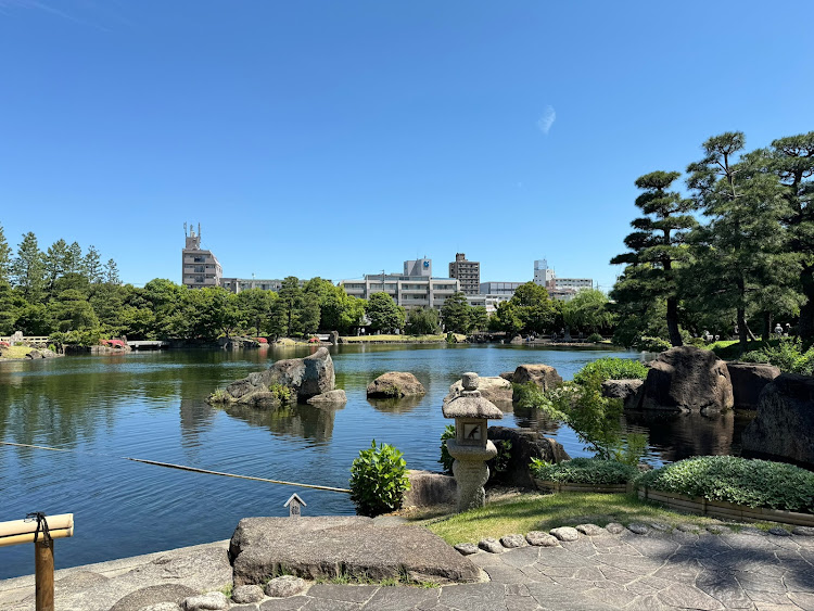 グレイスのドライブ・徳川園・暑いに関するカスタム事例の投稿画像2枚目