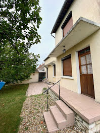 maison à Saint-Martin-la-Garenne (78)