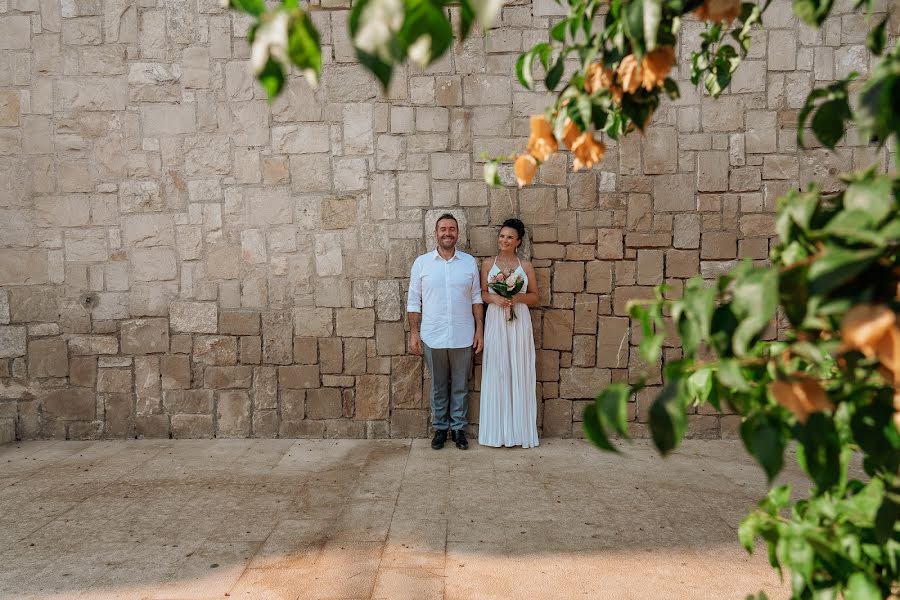 Fotografer pernikahan Oleg Shapovalov (olegshapovalov). Foto tanggal 20 September 2021