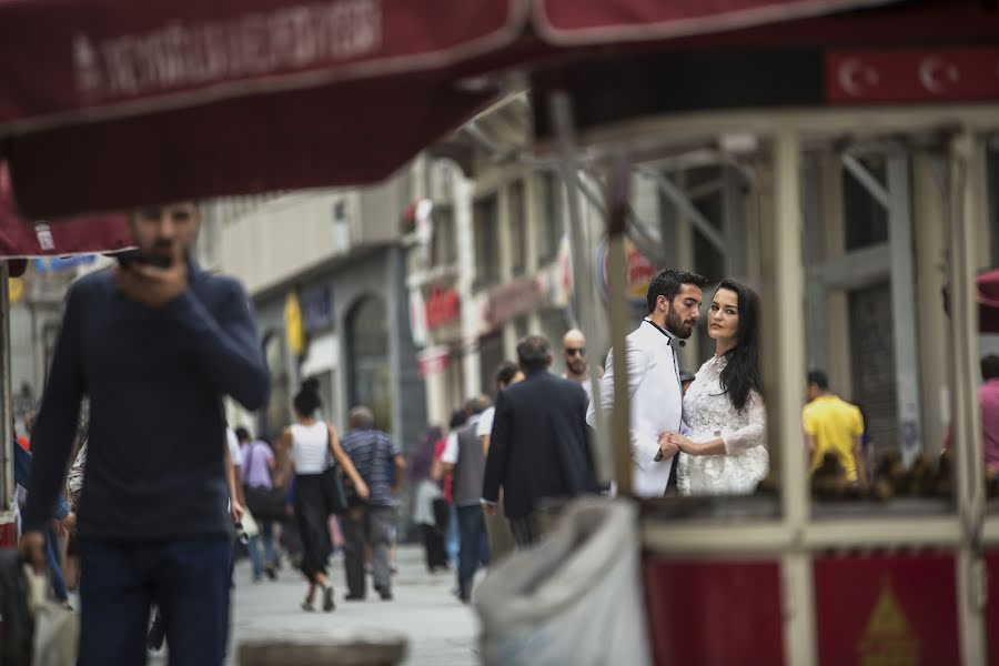 Wedding photographer Cenk Özayan (cenkozyn). Photo of 25 June 2017