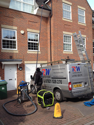 Powered by a mobile generator, we don't use your electricity!