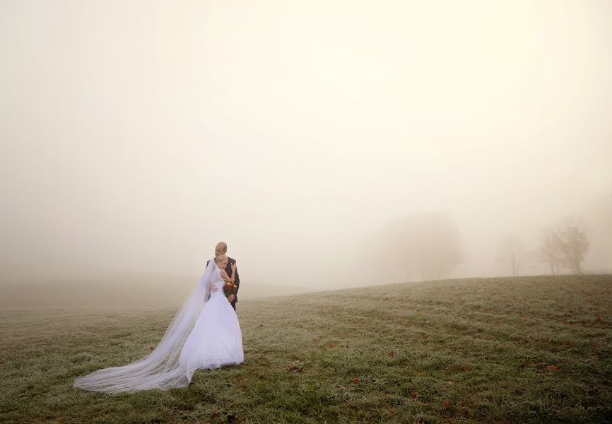 Düğün fotoğrafçısı Renata Orlińska (orliska). 13 Kasım 2015 fotoları