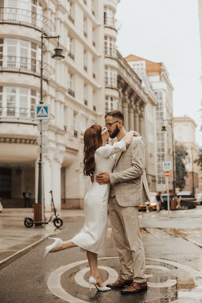 Wedding photographer Viktoriya Artemova (vikki1803). Photo of 28 August 2021