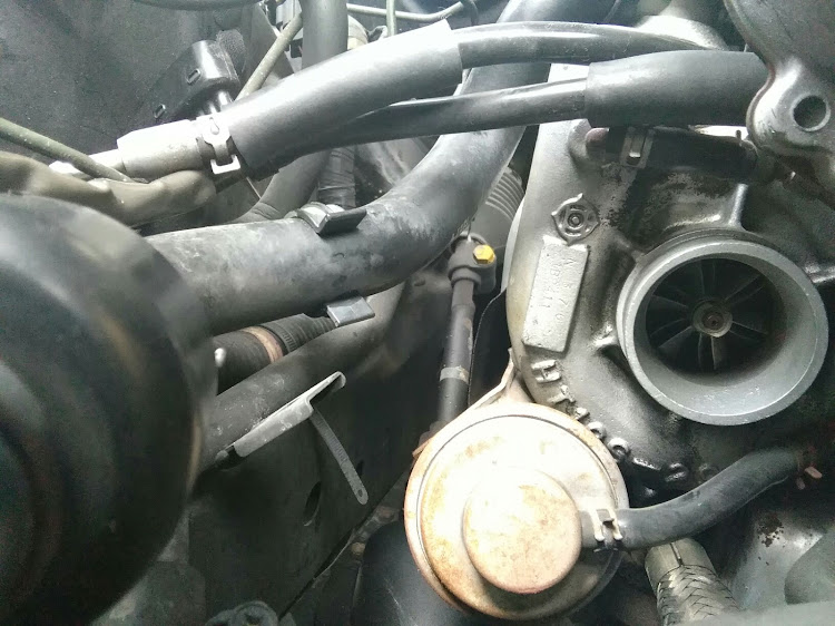 RX-7のパイプの点検!・自作オリフィス・DIY・ホースバンド交換・梅雨明け間近に関するカスタム事例の投稿画像2枚目