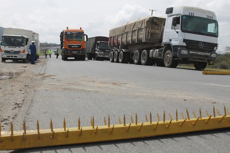 Ongoing Rapid Results Initiative crackdown on motorvehicles along Nairobi - Mombasa highway in Athi River, Machakos County on Friday, February 25, 2022.