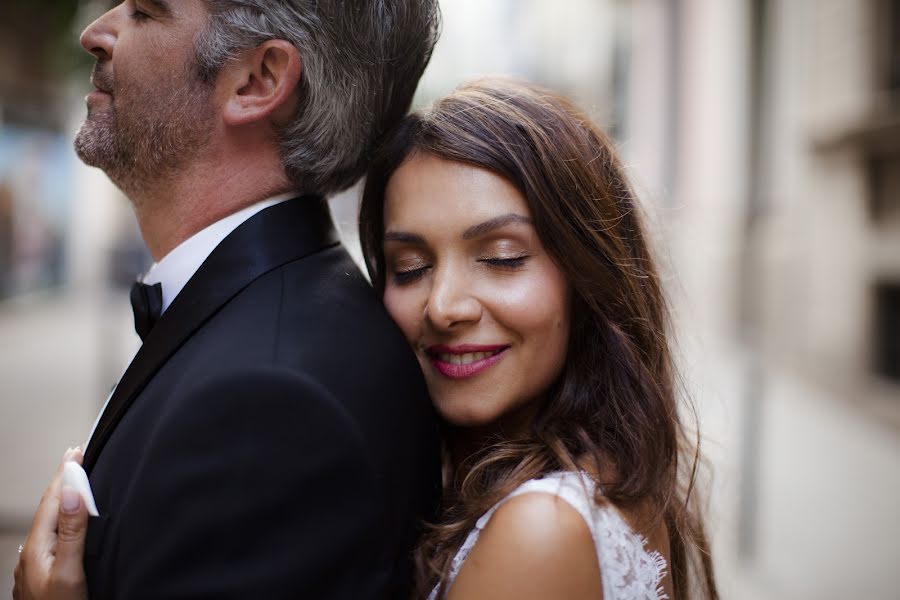 Fotografo di matrimoni Rubén De La Rosa (rubendelarosa). Foto del 12 maggio 2019