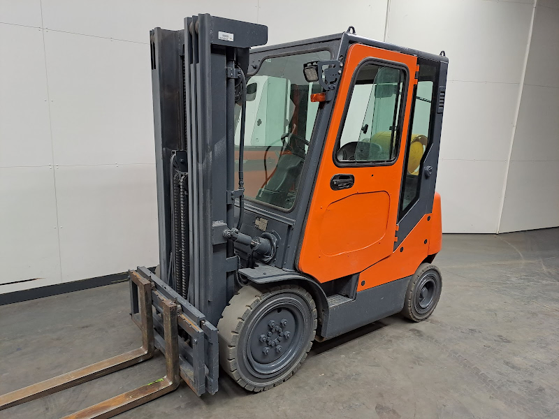 Picture of a DOOSAN G25E-5