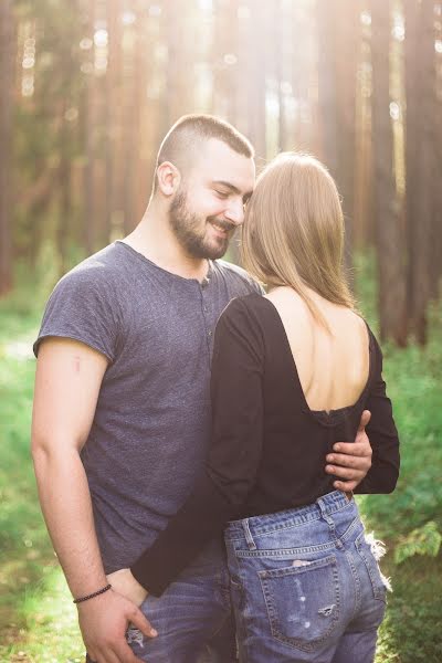 Photographe de mariage Anastasiya Ovchinnikova (river). Photo du 18 août 2017