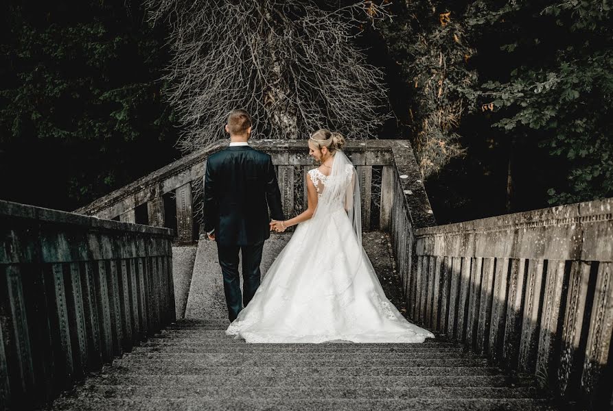 Fotografo di matrimoni Nina Runge (ninagraphie). Foto del 6 marzo 2019