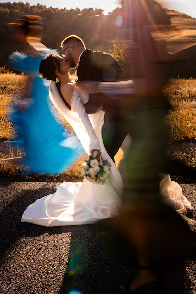 Fotógrafo de casamento Juhos Eduard (juhoseduard). Foto de 16 de outubro 2023