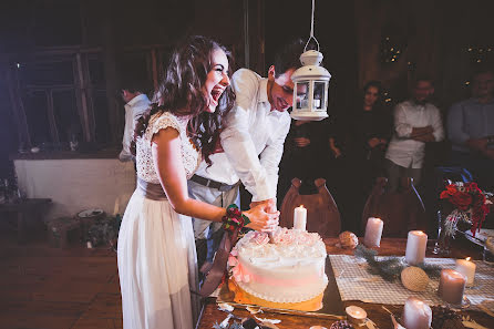 Fotógrafo de casamento Viktoriya Sysoeva (viktoria22). Foto de 5 de março 2022