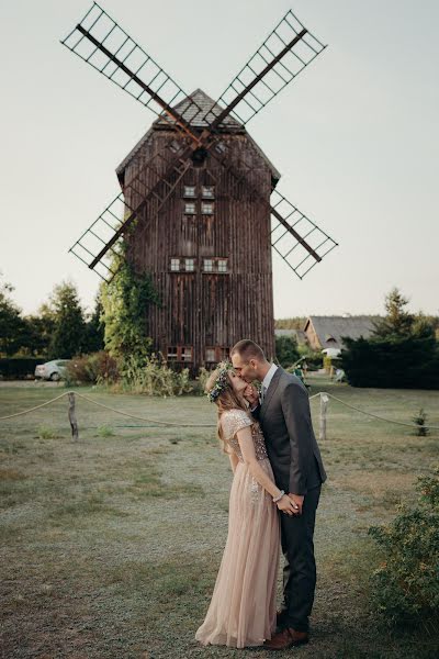 Fotografo di matrimoni Sergio Plikus (skphotopl). Foto del 4 agosto 2019