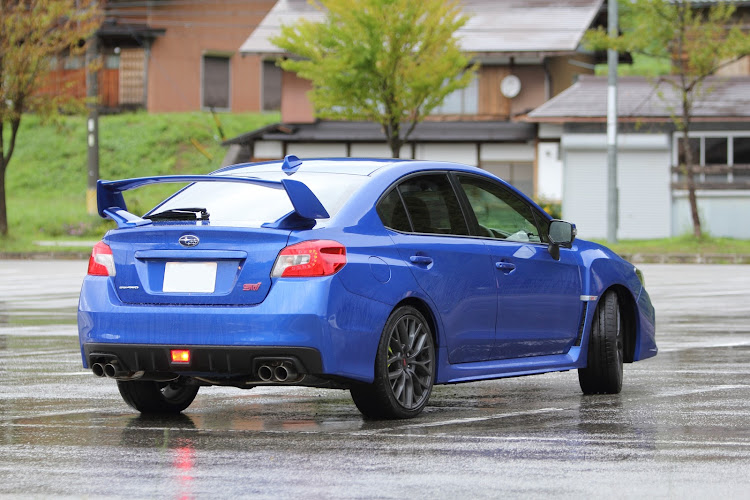 WRX STIのフランクさんが投稿したカスタム事例の投稿画像2枚目