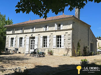 maison à Saint-Fort-sur-Gironde (17)