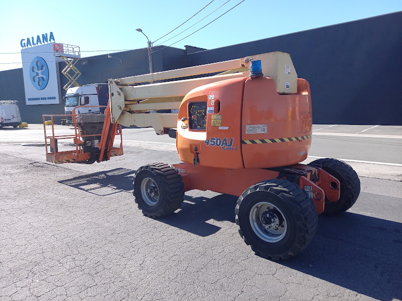 Picture of a JLG 450AJ