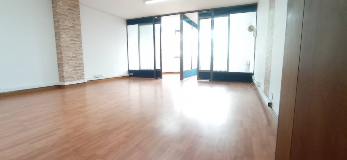 Oficina En Venta - Lago Gaitan, Bogota