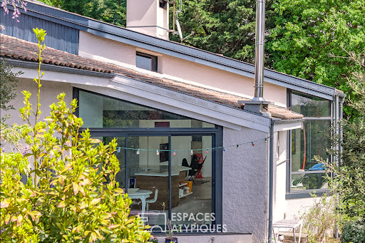House with pool and garden 1