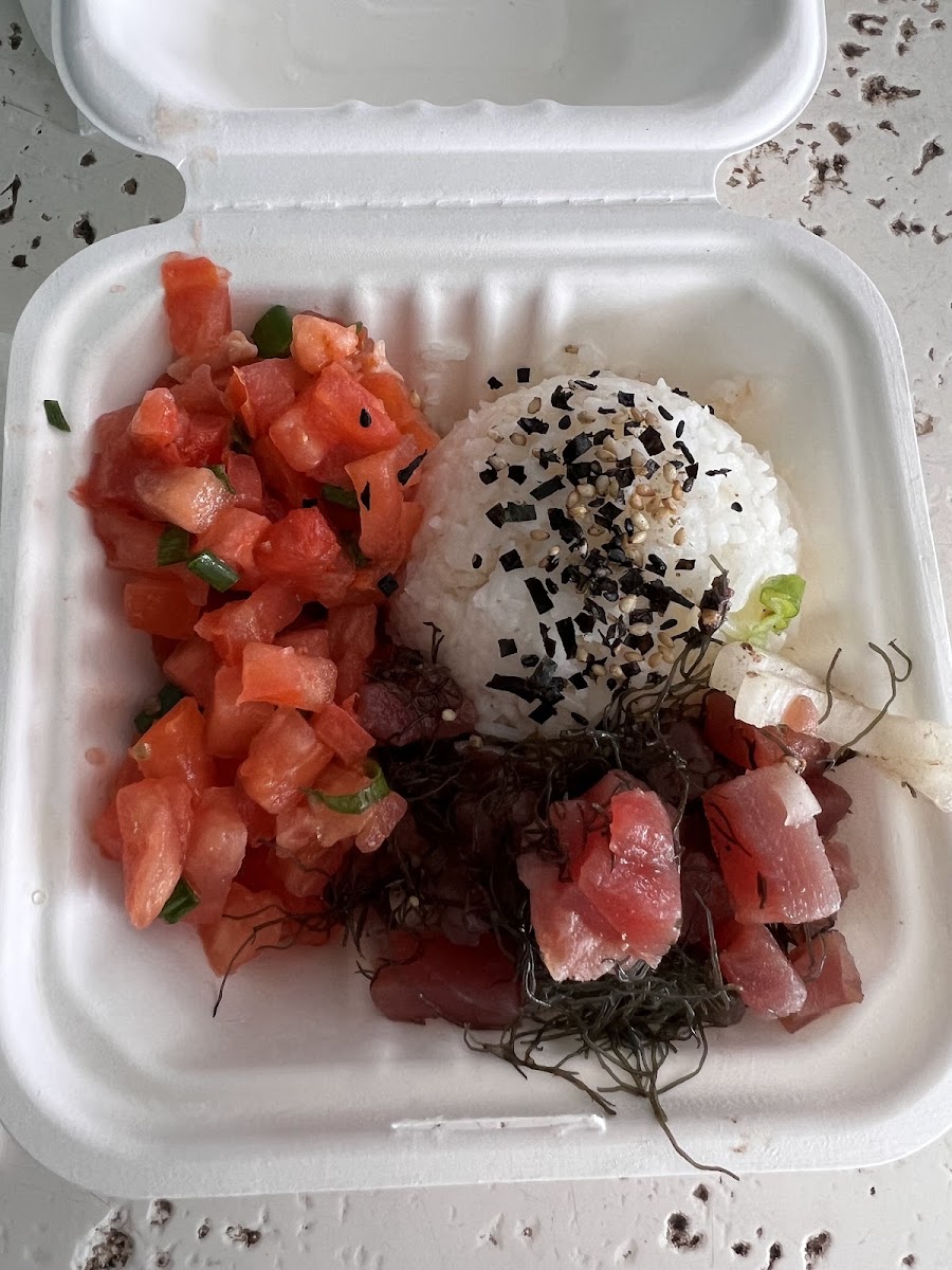 Hawaiian poke with lomi salmon and white rice