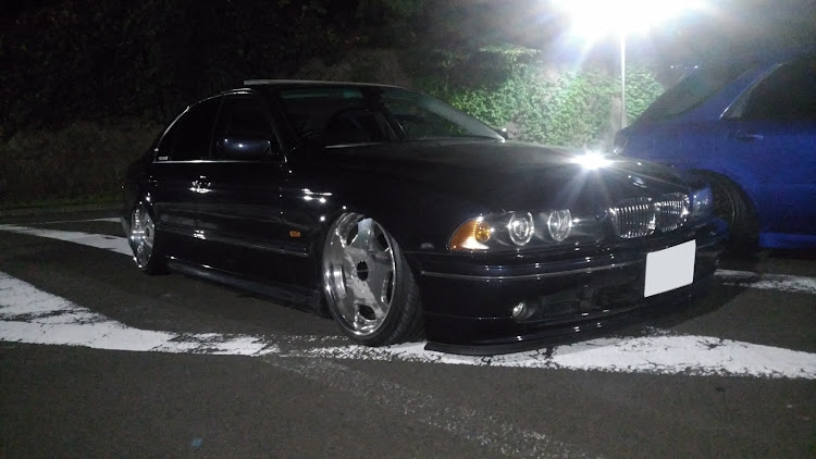 320iの夜会「YOASOBI」・夜遊び撮影・オフ会・みんなあつまれー！に関するカスタム事例の投稿画像6枚目