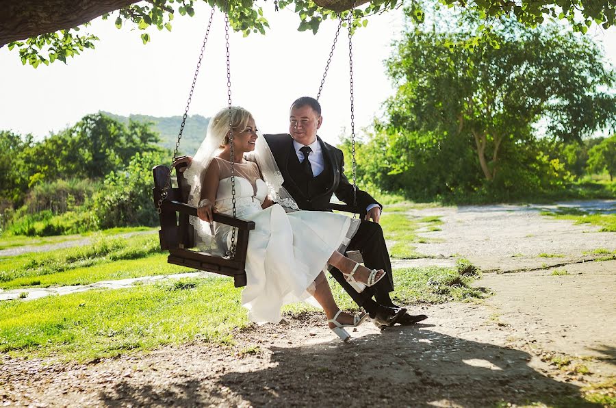 Wedding photographer Simeon Uzunov (simeonuzunov). Photo of 2 February 2021