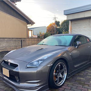 NISSAN GT-R R35